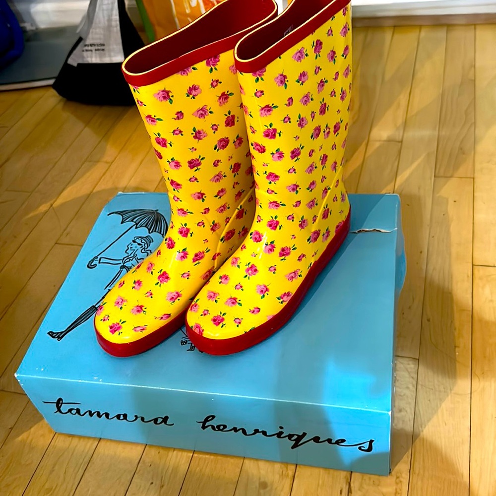 Tamara Henriques rain boots woman